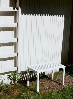 Bench 153 B fra Artek