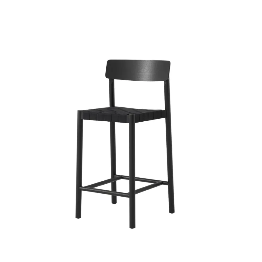 Betty TK12 counter barstol fra &Tradition