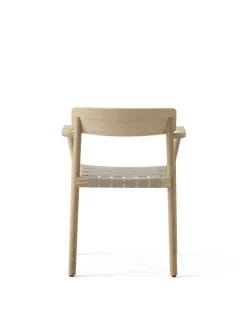 Betty TK9 Spisebordsstol, røget eg fra &Tradition