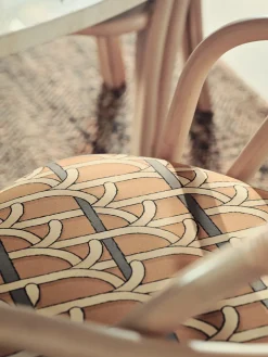 Bistra Dining Armchair fra GUBI