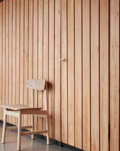 BM3162 Conscious stol, Light fra Mater