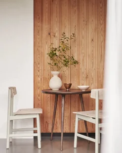 BM3162 Conscious stol, Light fra Mater