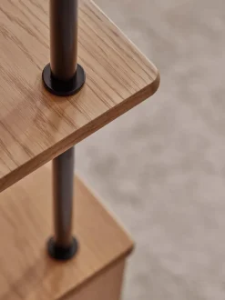 BM0253-4 Reol af Børge Mogensen