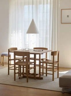 BM80 Shaker spisebord, firkantet af Børge Mogensen