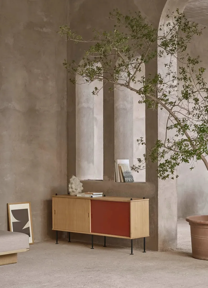 BM0253-5 Skænk af Børge Mogensen