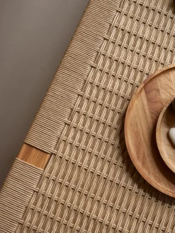 BM0489L Table Bench, papirflet af Børge Mogensen