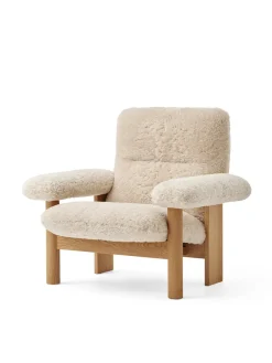 Brasilia Lounge Chair, Natural Oak Sheepskin Root fra Audo Copenhagen