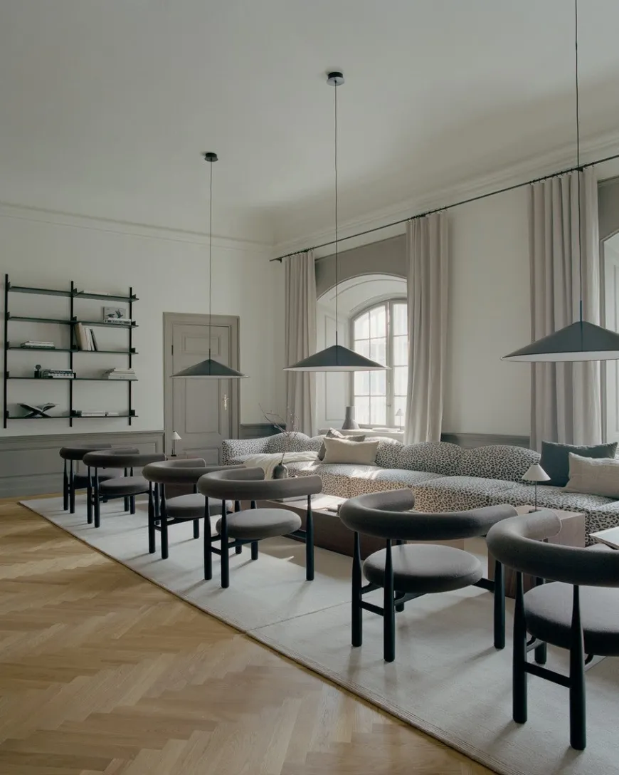 Bukowski Loungestol, valnød fra New Works