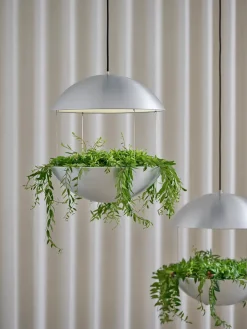 Cadovius Flower Lampe, alu fra DK3