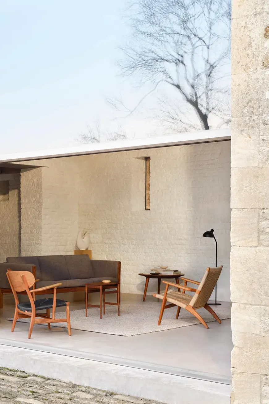 CH25 Loungestol, eg sæbe af Hans J. Wegner