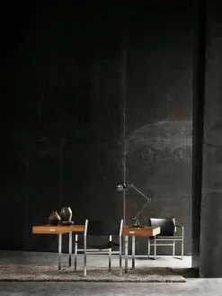 CH110 Skrivebord af Hans J. Wegner