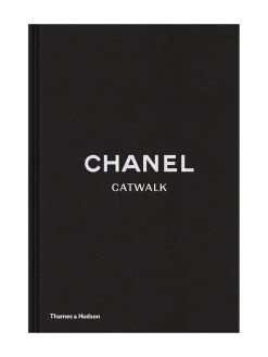 Chanel Catwalk bog fra New Mags