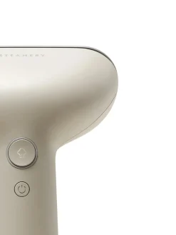 Cirrus No.3 Iron Steamer, Sand fra Steamery Stockholm