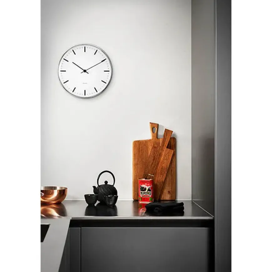 City hall vægur af Arne Jacobsen (Ø: 16)