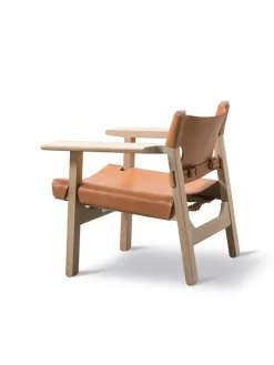 Den Spanske Stol i cognac læder, eg lys olie af Børge Mogensen