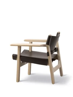 Den Spanske Stol i mørkebrun læder, valnød olie af Børge Mogensen