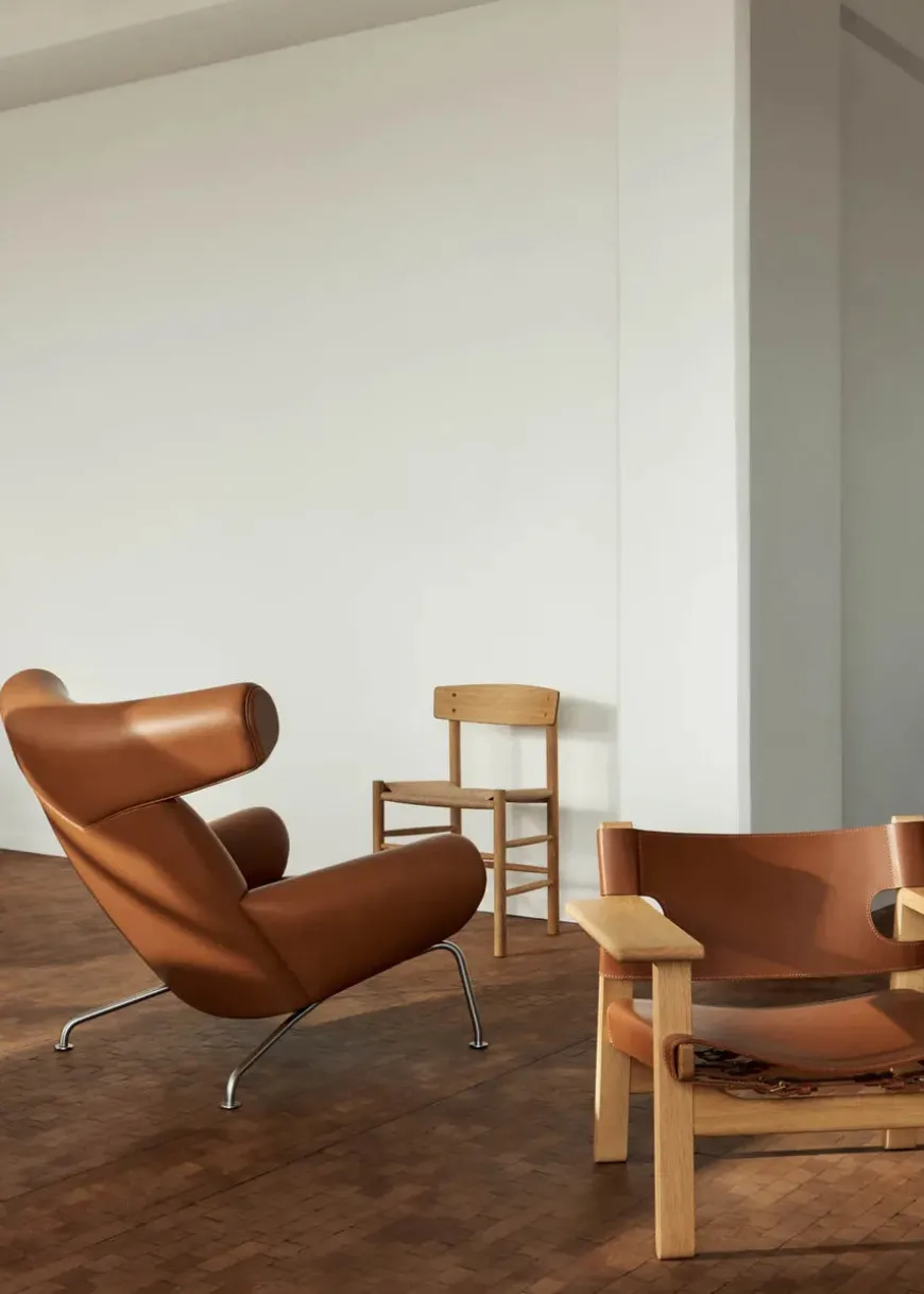 Den Spanske Stol i mørkebrun læder, Røget eg olie af Børge Mogensen