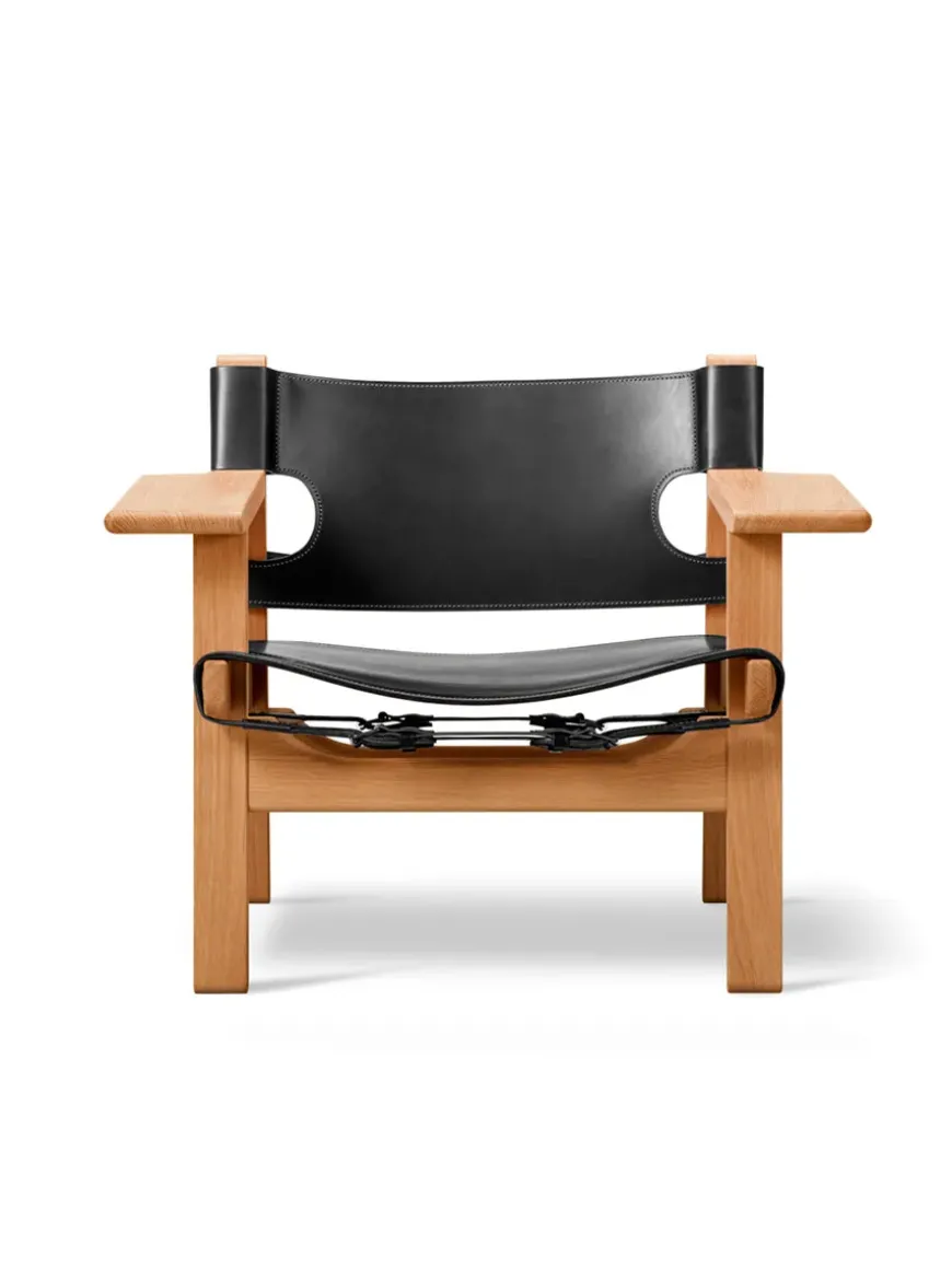 Den Spanske Stol i sort læder, valnød olie af Børge Mogensen