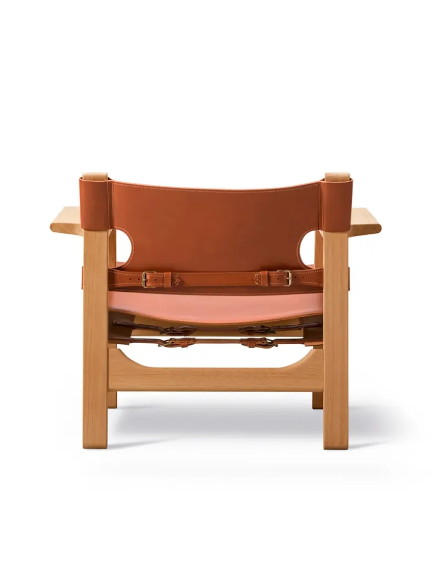 Den Spanske Stol i sort læder, røget eg olie af Børge Mogensen