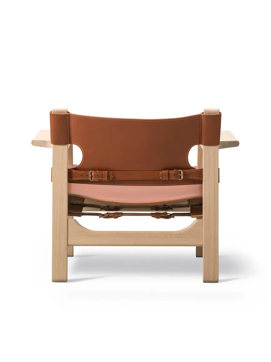 Den Spanske Stol i sort læder, røget eg olie af Børge Mogensen