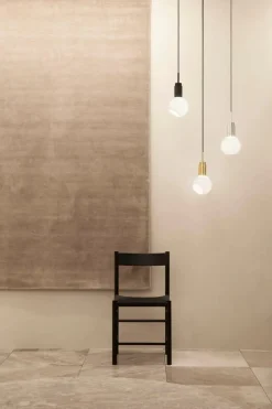 Donya Pendel, opal fra Anour