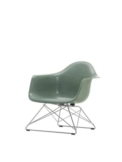 Eames Fiberglass Armchair LAR, forkromet fra Vitra