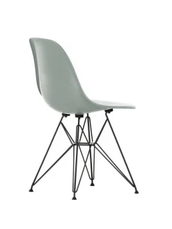 Eames Fiberglass Chair DSR, sortlakeret fra Vitra