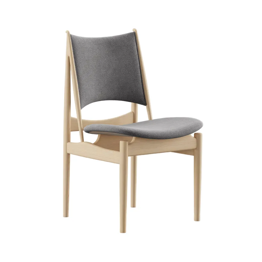 Egypterstol, valnød af Finn Juhl