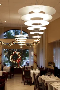 Enigma 825 pendel sort fra Louis Poulsen