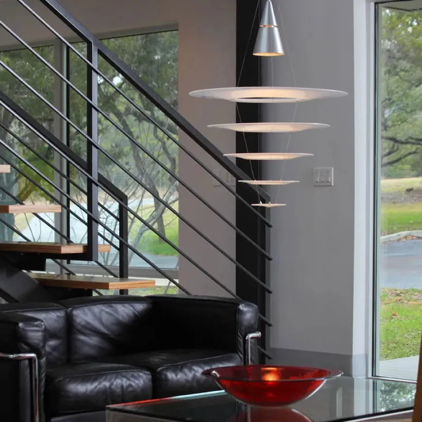 Enigma 545 sort pendel fra Louis Poulsen