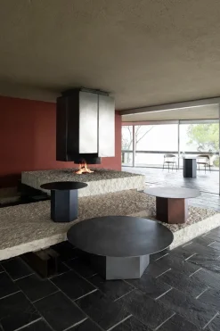 Epic Coffee Table Ø60 cm, steel fra GUBI