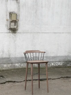 Exchange Bar Stool SH 75, walnut fra Stellar Works