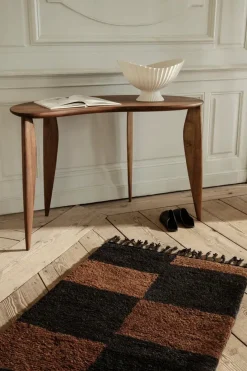 Feve Desk fra Ferm Living