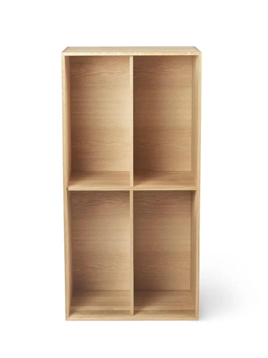 FK63 Kabinet med ben fra Carl Hansen & Søn