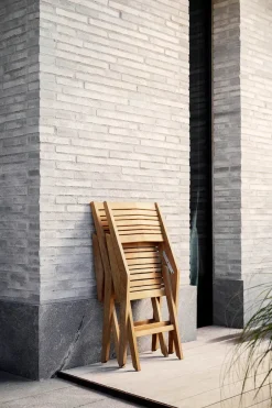 Flip Klapstol med Armlæn fra Cane-line