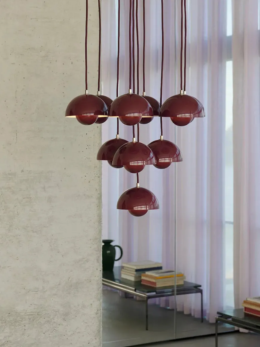 Flowerpot Chandelier VP10, 10 pendants fra &Tradition