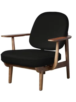 Fred Lænestol, valnødfarvet eg fra Fritz Hansen