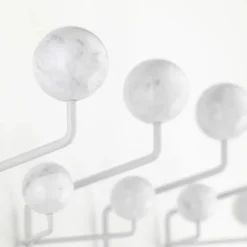 Hang It All, White/Pine fra Vitra