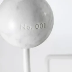 Hang It All, White/Pine fra Vitra