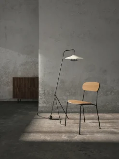 Haro Floor Lamp fra Stellar Works