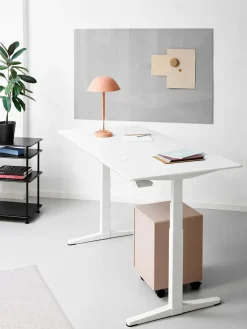 HiLow3 skrivebord fra Montana