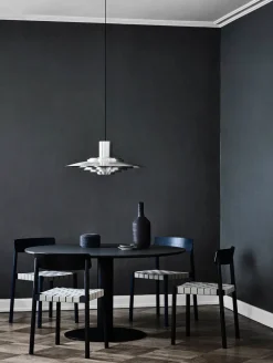 In Between Bord SK12 fra &Tradition