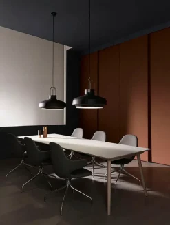 In Between Bord SK5 fra &Tradition