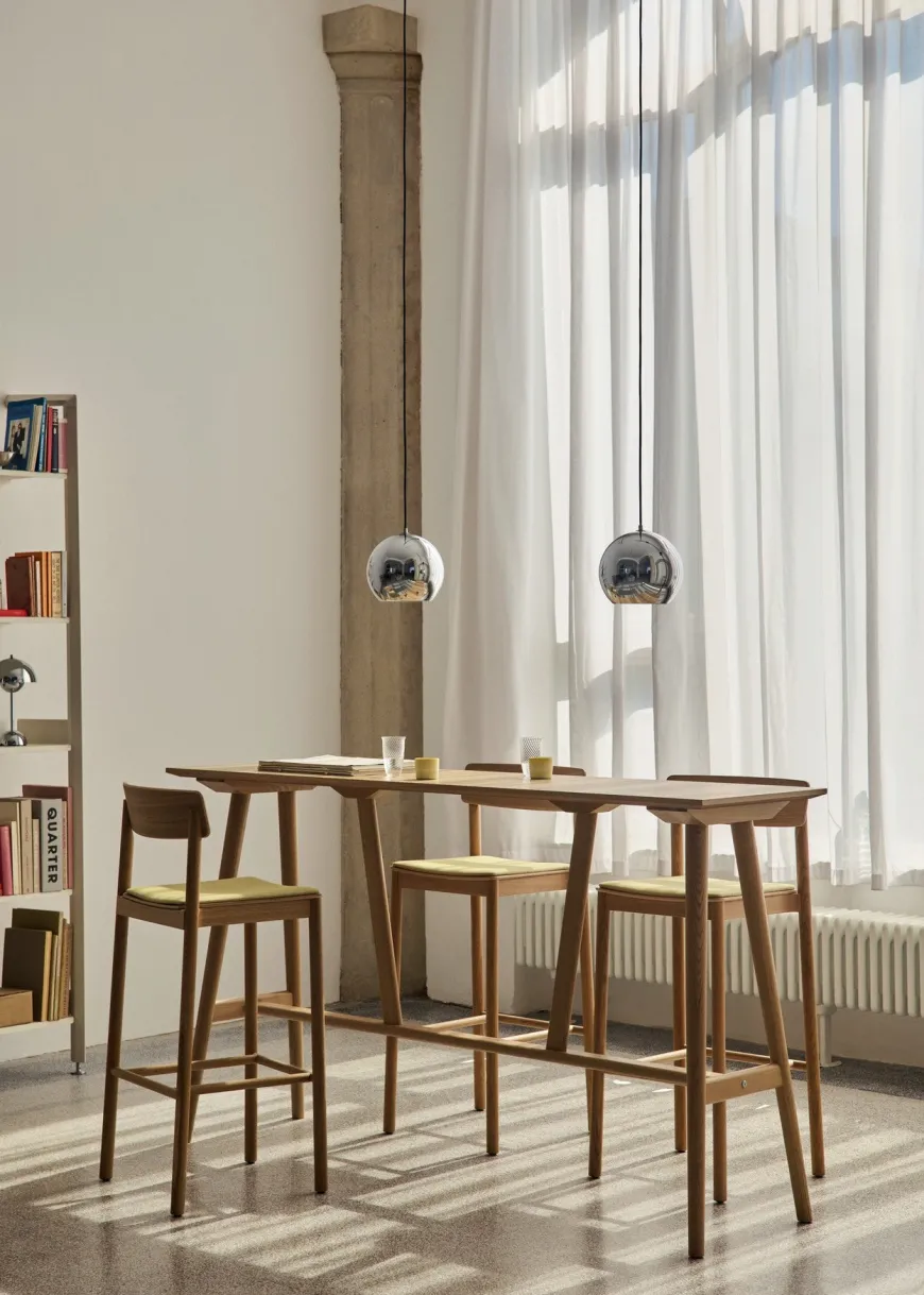 In Between SK27 Barbord fra AndTradition