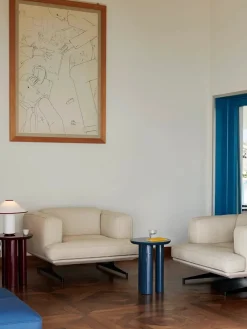 Inland AV21 Lounge Chair fra &Tradition