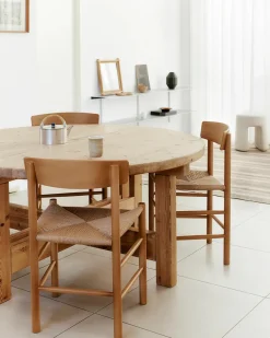 J39 Folkestolen, indigo blue af Børge Mogensen