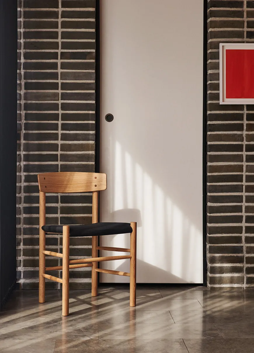 J39 Folkestolen Sædepolstret, Cognac Læder af Børge Mogensen