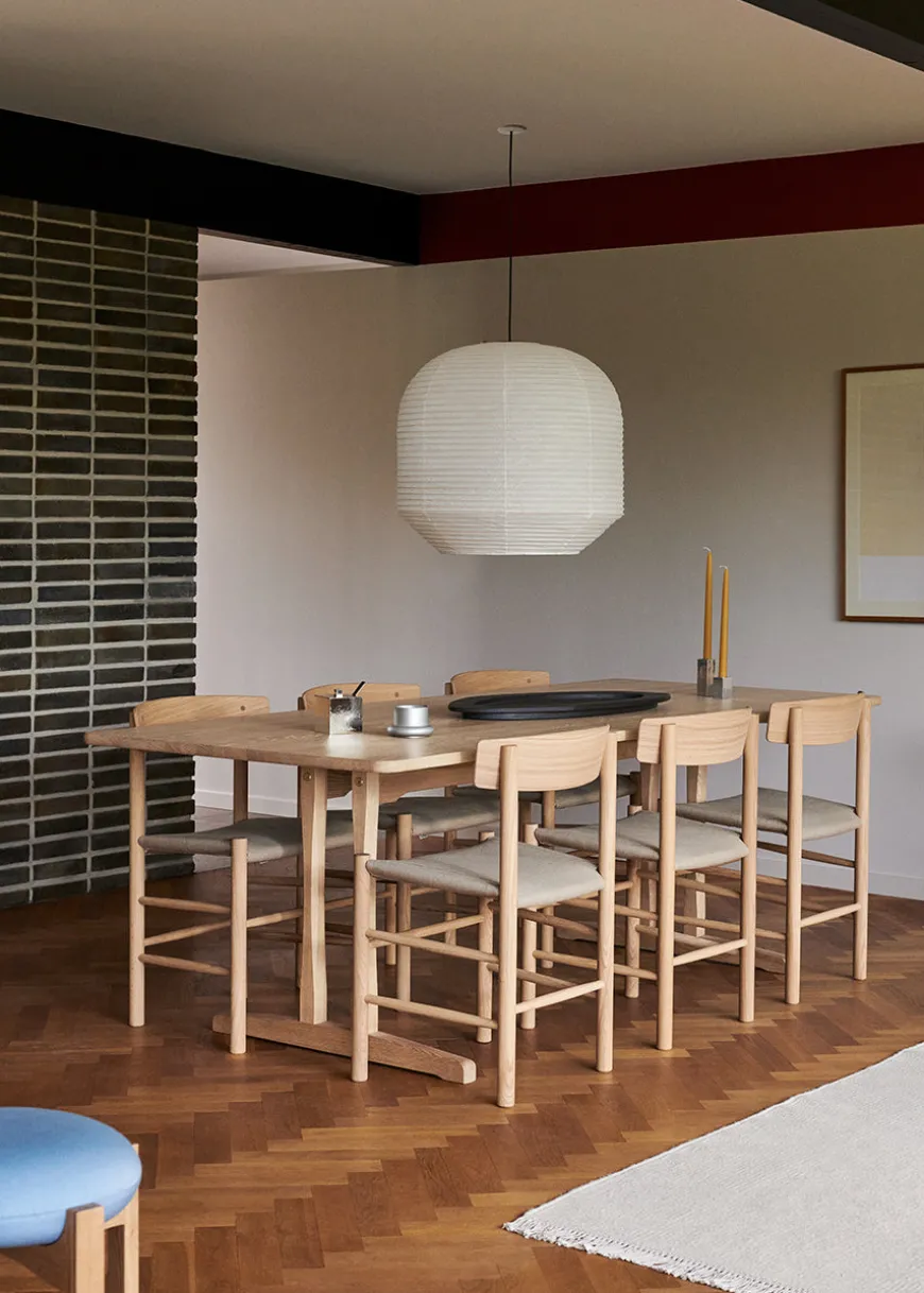 J39 Folkestolen Sædepolstret, Mørkebrun Læder af Børge Mogensen