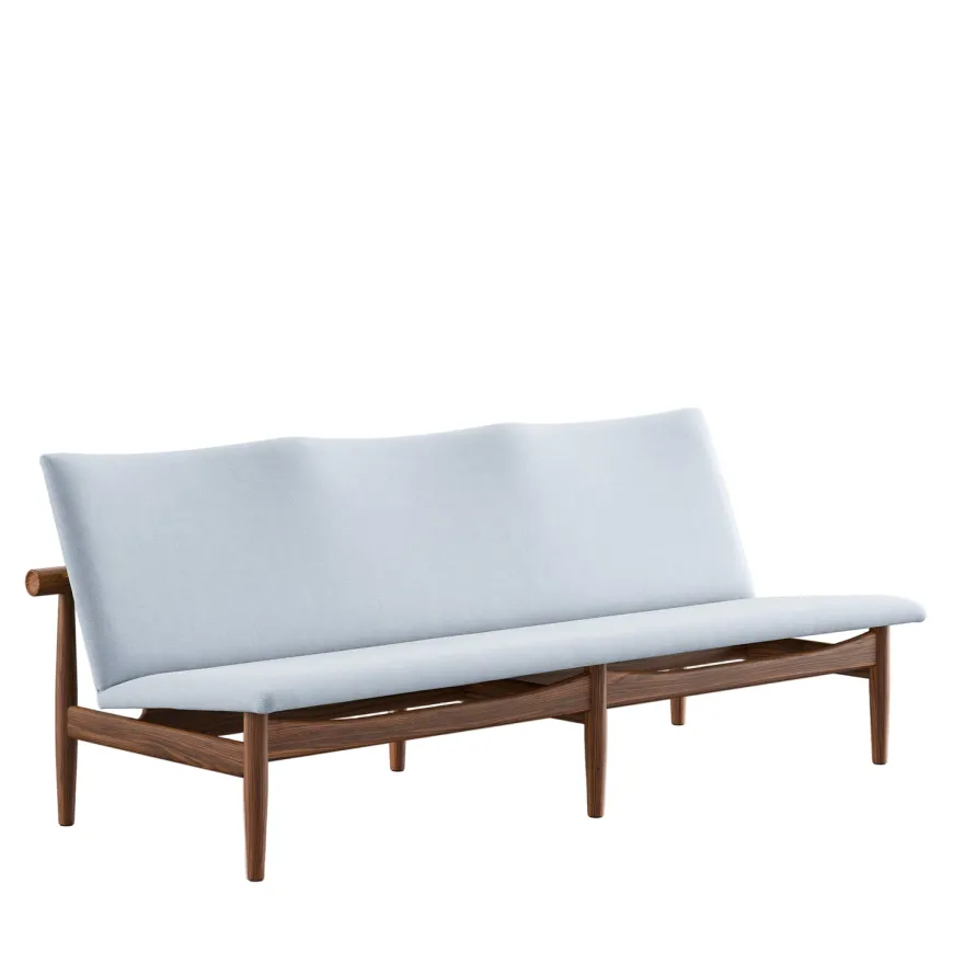 Japan 3 pers. sofa, valnød af Finn Juhl