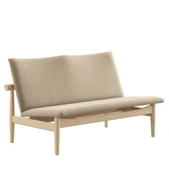 Japan 2 pers. sofa, valnød af Finn Juhl